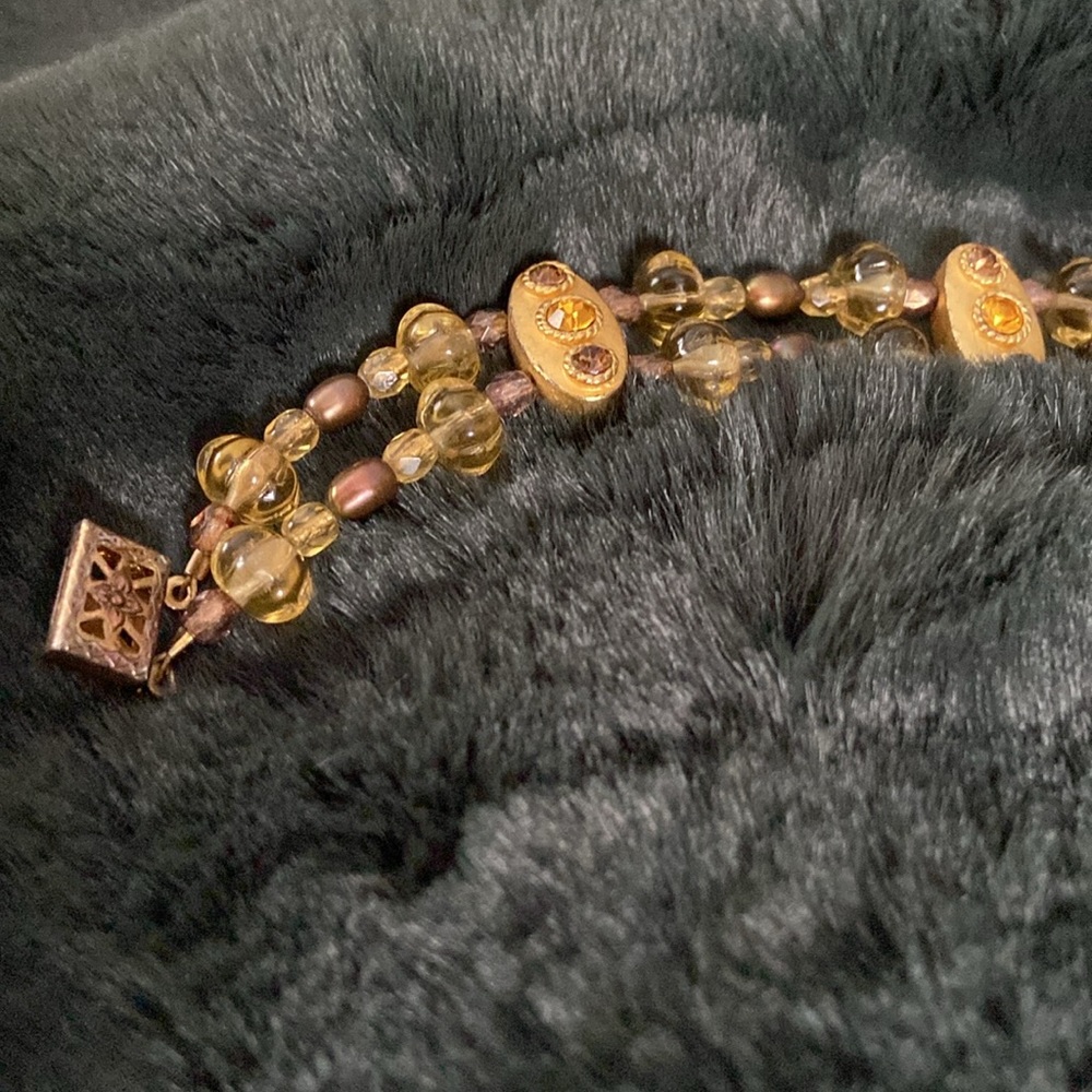 Vintage beaded and gemstone gold toned bracelet